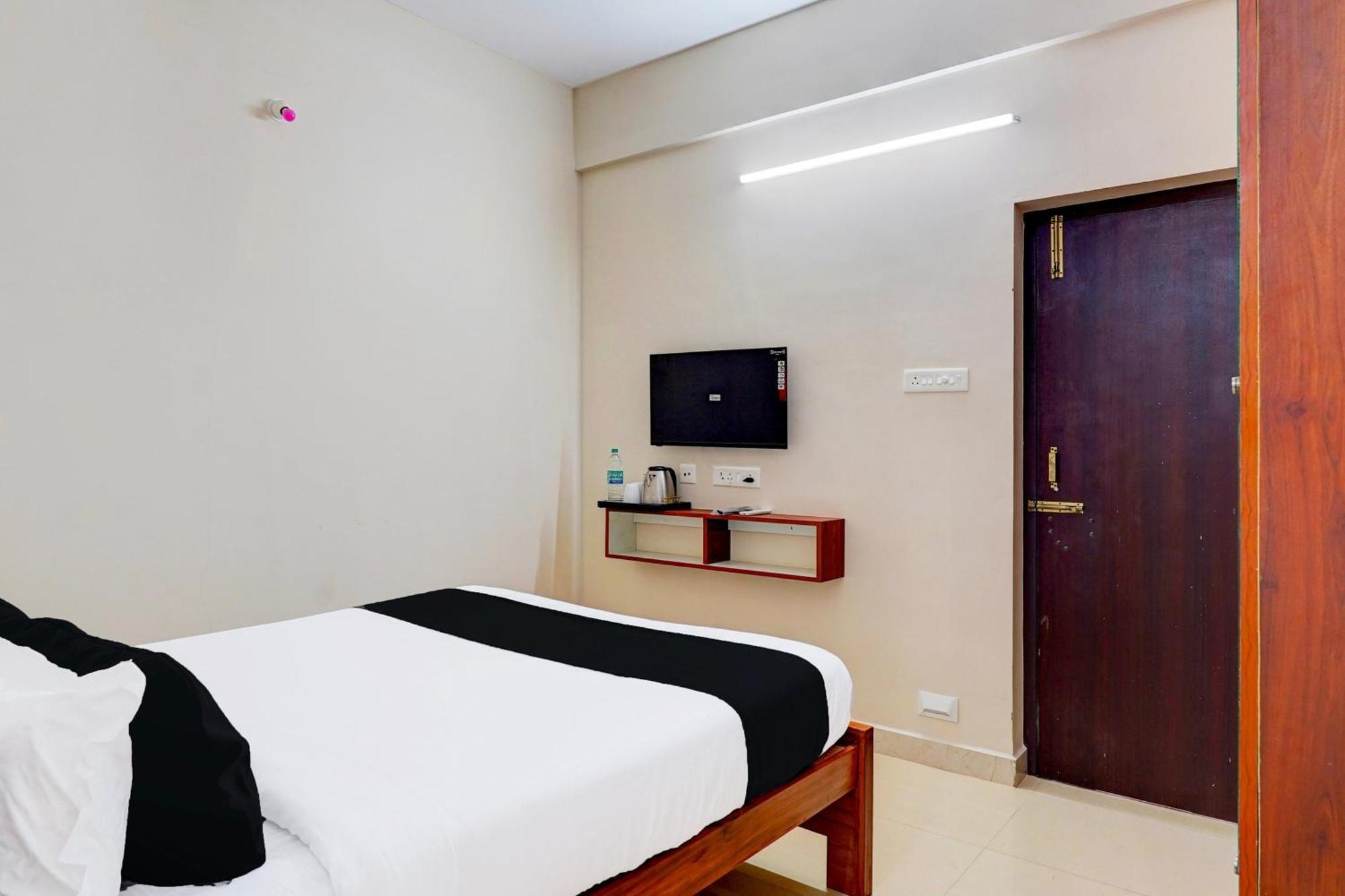 Hotel O Eben Residency Opattur 外观 照片